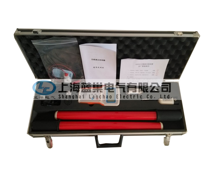 TAG-8000無線高壓核相器（以下簡(jiǎn)稱“儀器”）用于檢測(cè)環(huán)網(wǎng)或雙電源電力網(wǎng)閉環(huán)點(diǎn)斷路器兩側(cè)電源是否同相。在閉環(huán)兩電源之前一定要進(jìn)行核相操作，否則可能發(fā)生短路。儀器適合6KV～220KV輸電線路帶電核相作業(yè)，同時(shí)具有高壓驗(yàn)電和核定相序的功能。
