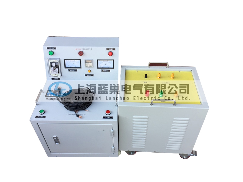 LCBP-15KVA三倍頻高壓發(fā)生器整個裝置采用一體化和分體式設(shè)計，操作更簡便，運輸更輕松，是新一代的電氣試驗設(shè)備。